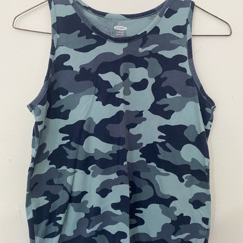 Boys Tank Tops size 10-12 Old Navy Blue camouflage